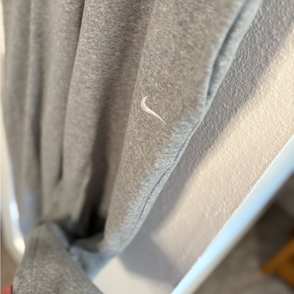 Nike Wonens Light Gray Joggers XL - Picture 8 of 9